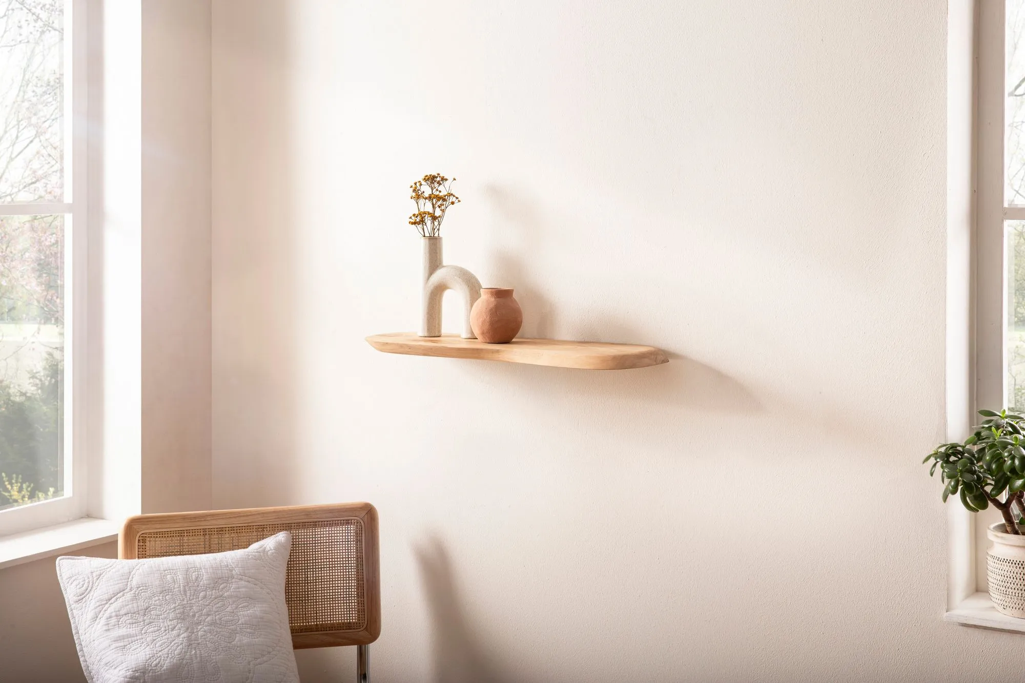 Wandregal Akazie Massivholz 40cm - Schwebendes Design Regal für die Wand Holz massiv - Hängeregal in organischer Form - Wandboard aus Echtholz