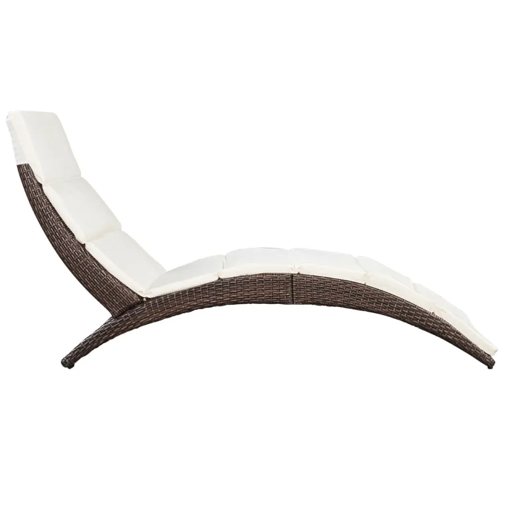 Rattan-Sonnenliege 162x64x86 cm Braun mit cremeweißer Polsterauflage