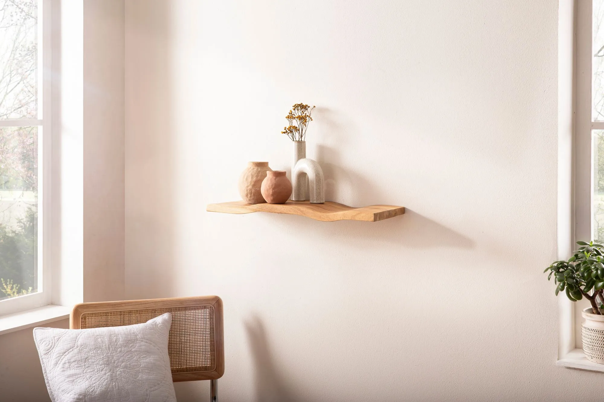 Wandregal Akazie Massivholz 60cm - Schwebendes Design Regal für die Wand Holz massiv - Hängeregal in Wellenform - Wandboard aus Echtholz