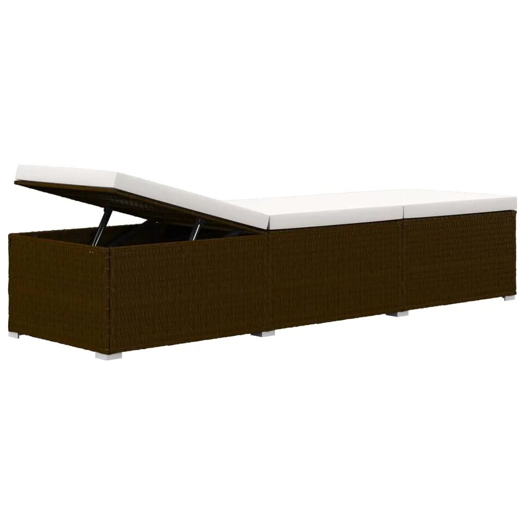 Sonnenliege aus PE-Rattan braun mit cremeweißen Kissen 195x60x31 cm
