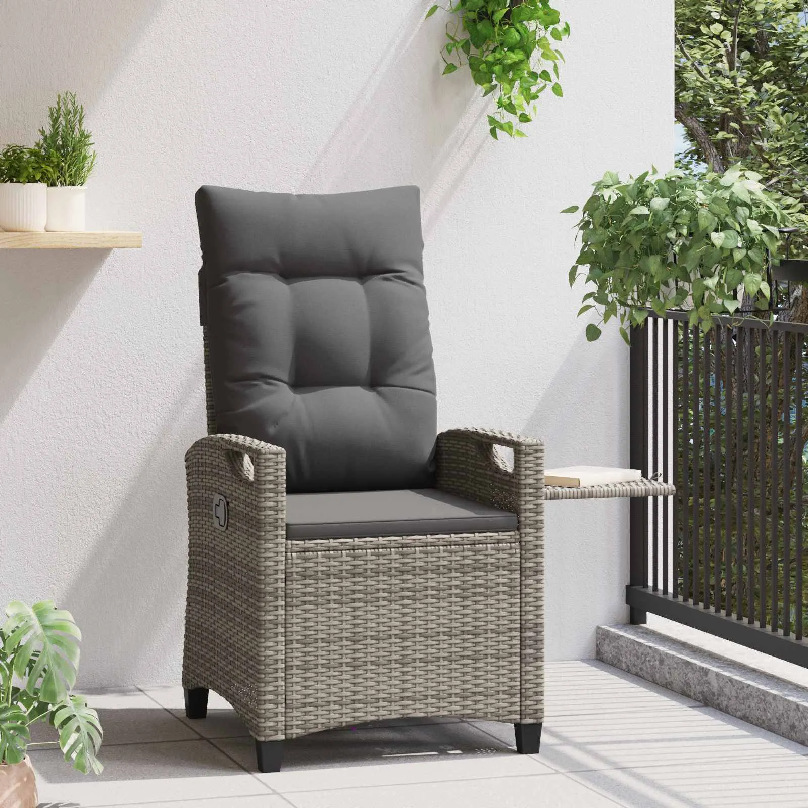 Verstellbarer Gartenstuhl mit Klapptisch 56x60x112 cm Grau