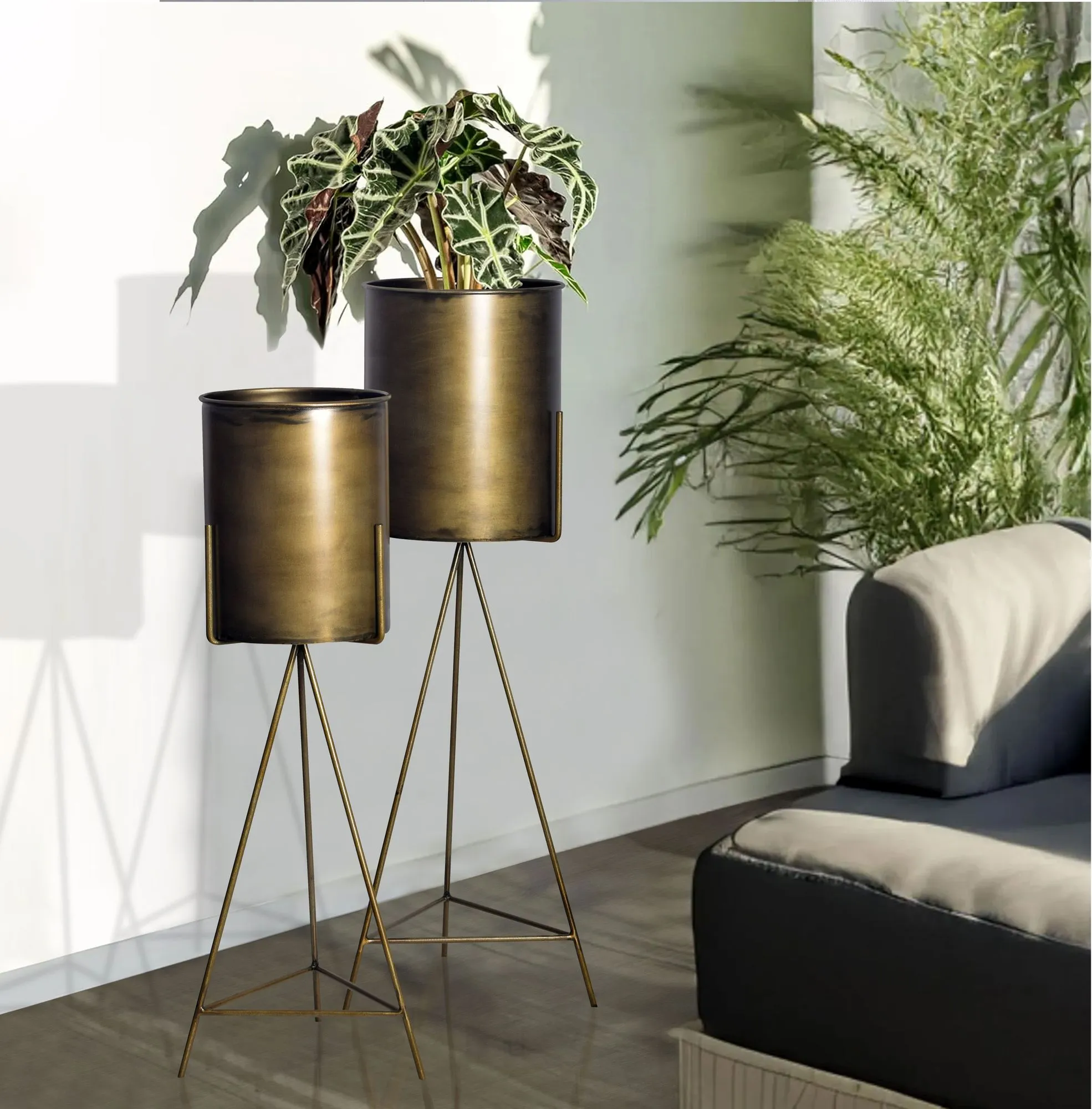 Blumentopf 2er Set Metall Pflanzkbel Gold mit Gestell | WL7.171
