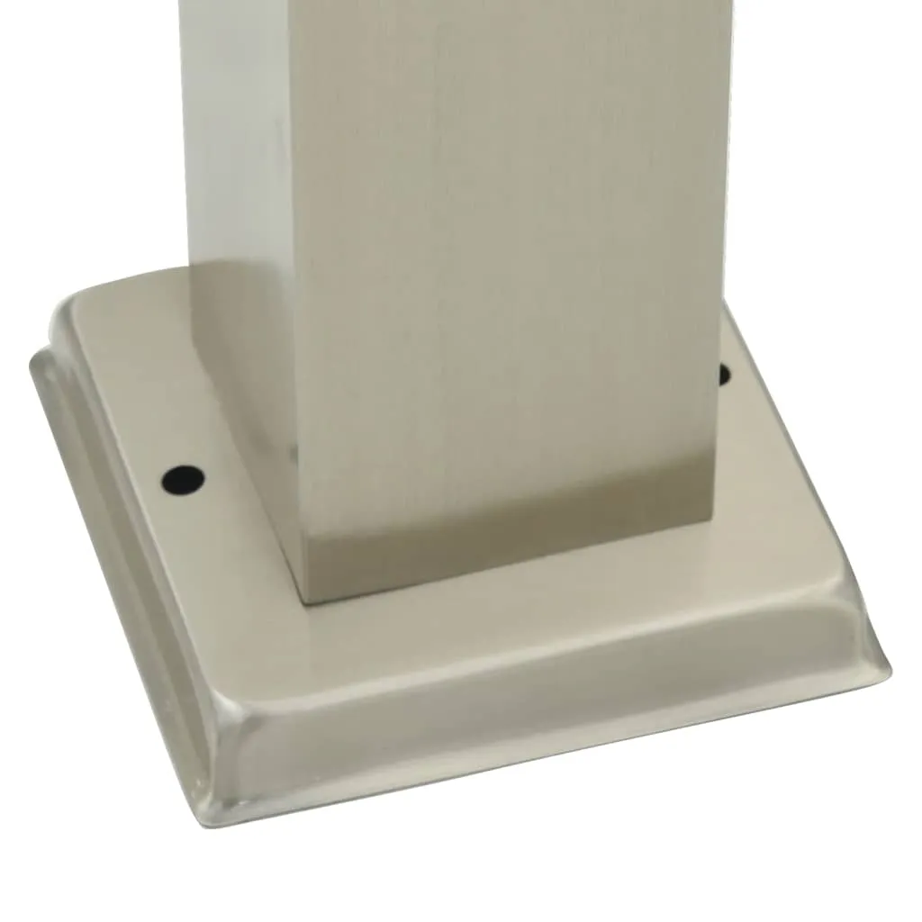 Silberne Edelstahl Pollerleuchte 10x10x110 cm mit Steckdose und IP44