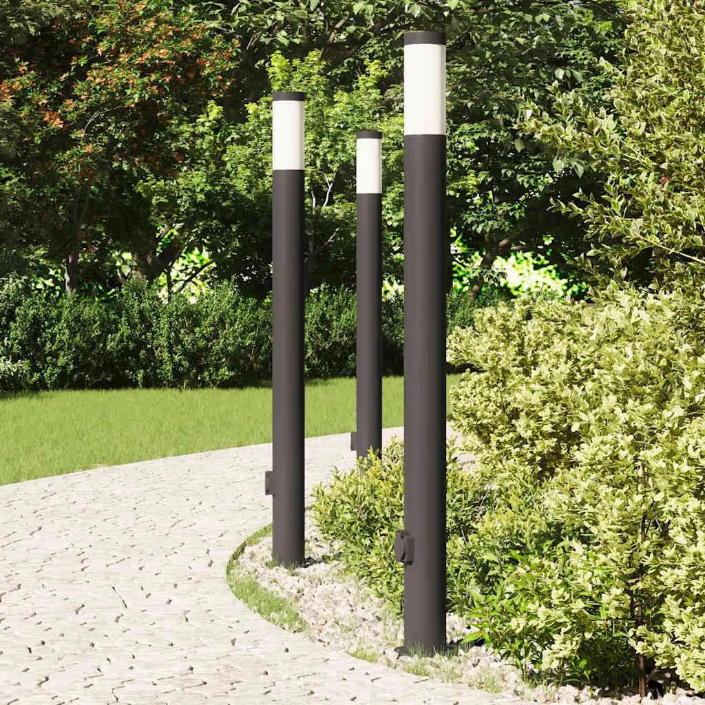 Schwarze Edelstahl Pollerleuchte 11x110 cm mit Steckdose und IP44