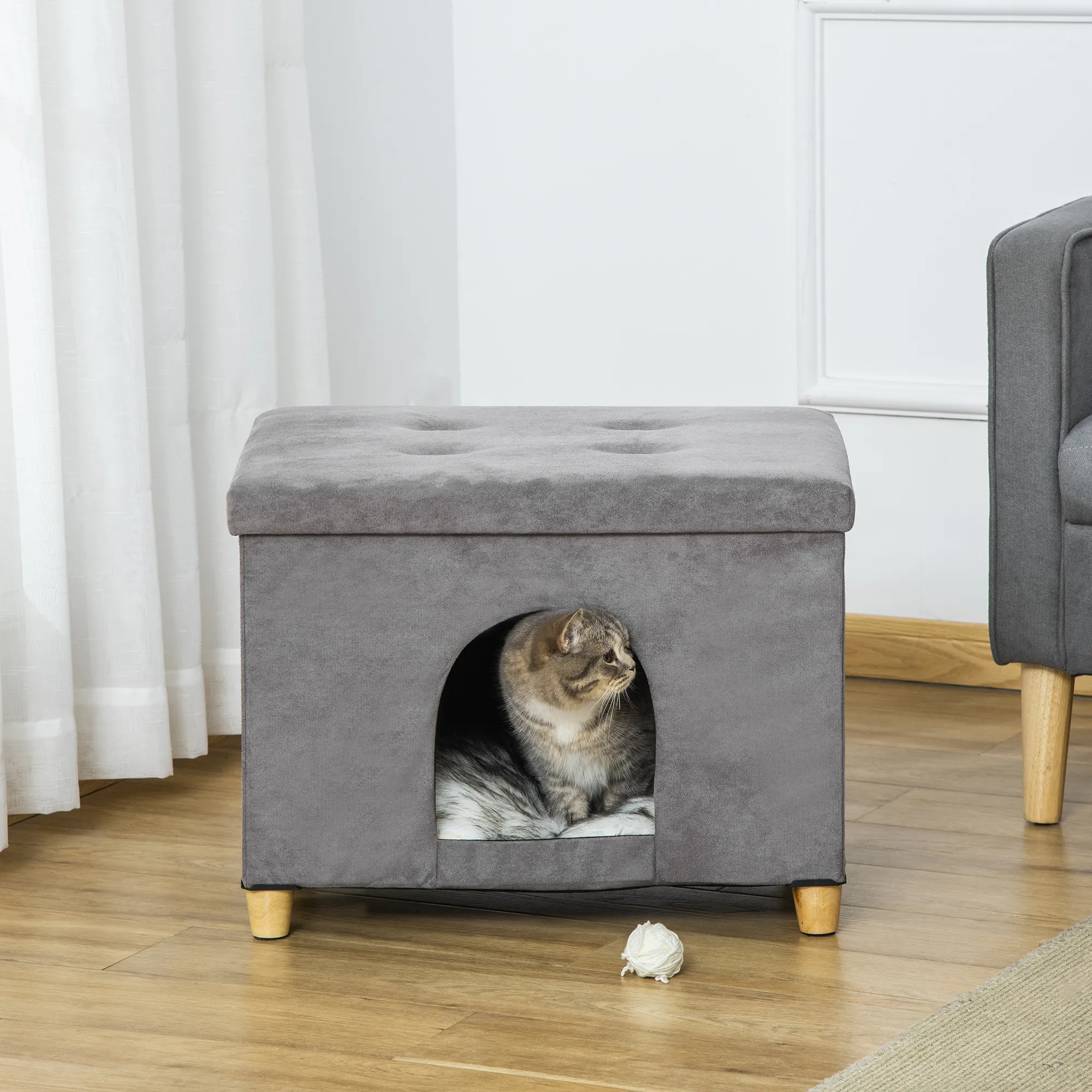 Katzenhaus Grau Schwarz Weiß 60B x 45T x 44,5H cm