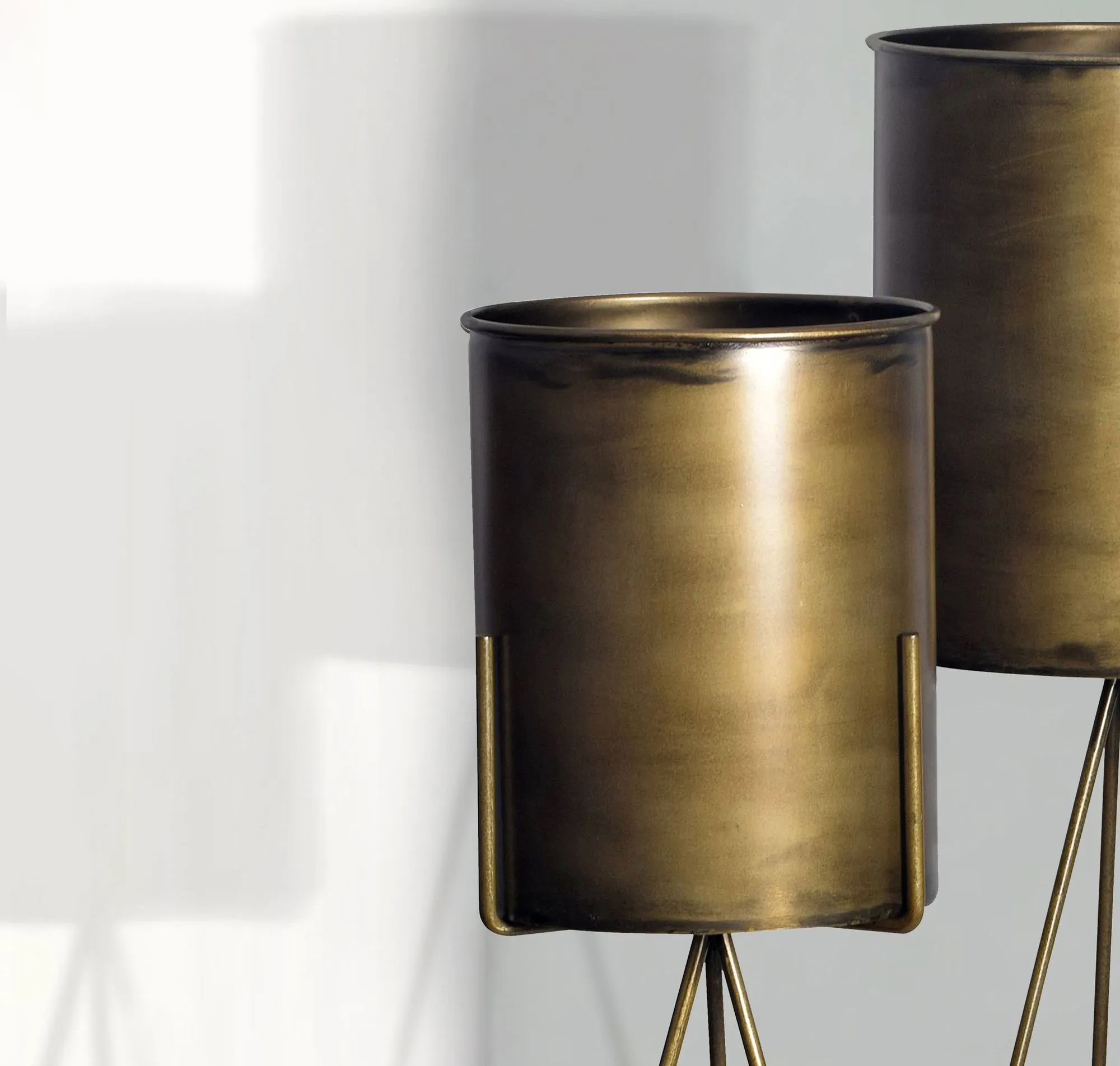 Blumentopf 2er Set Metall Pflanzkübel Gold mit Gestell