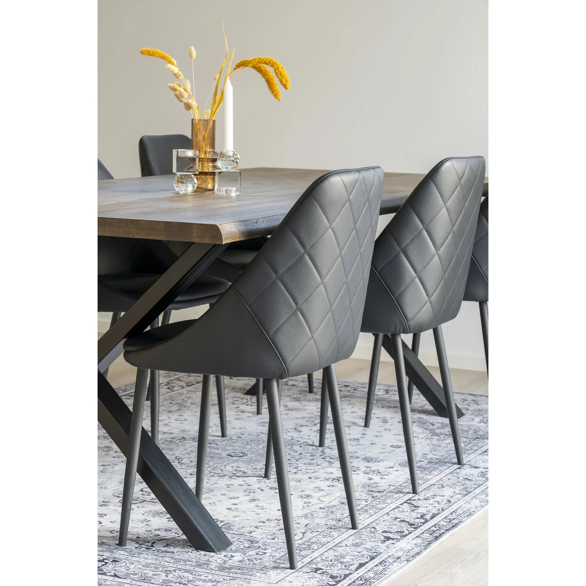 tinkaro Teppich Havana Chenille Polyester Schwarz / Weiß