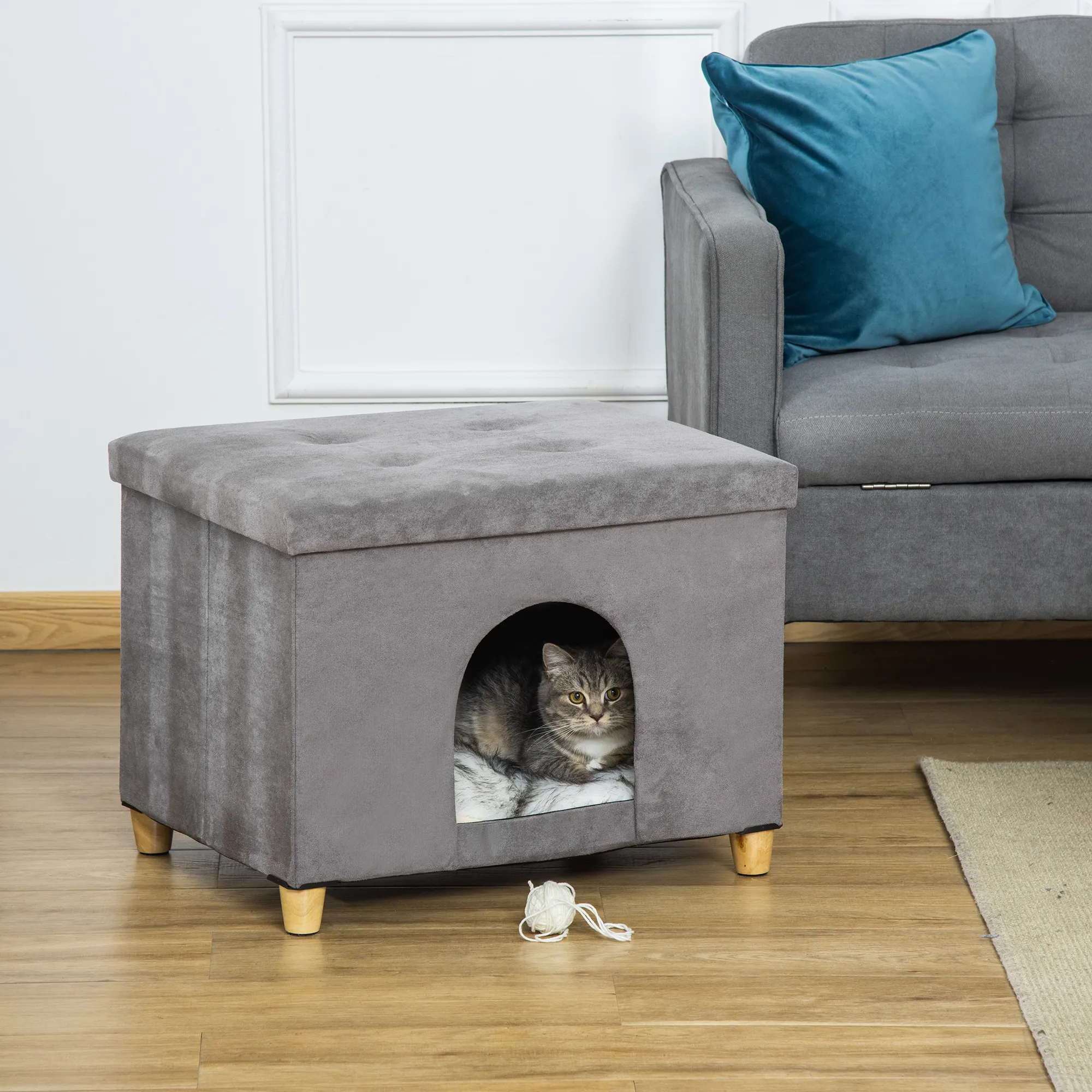 Katzenhaus Grau Schwarz Weiß 60B x 45T x 44,5H cm