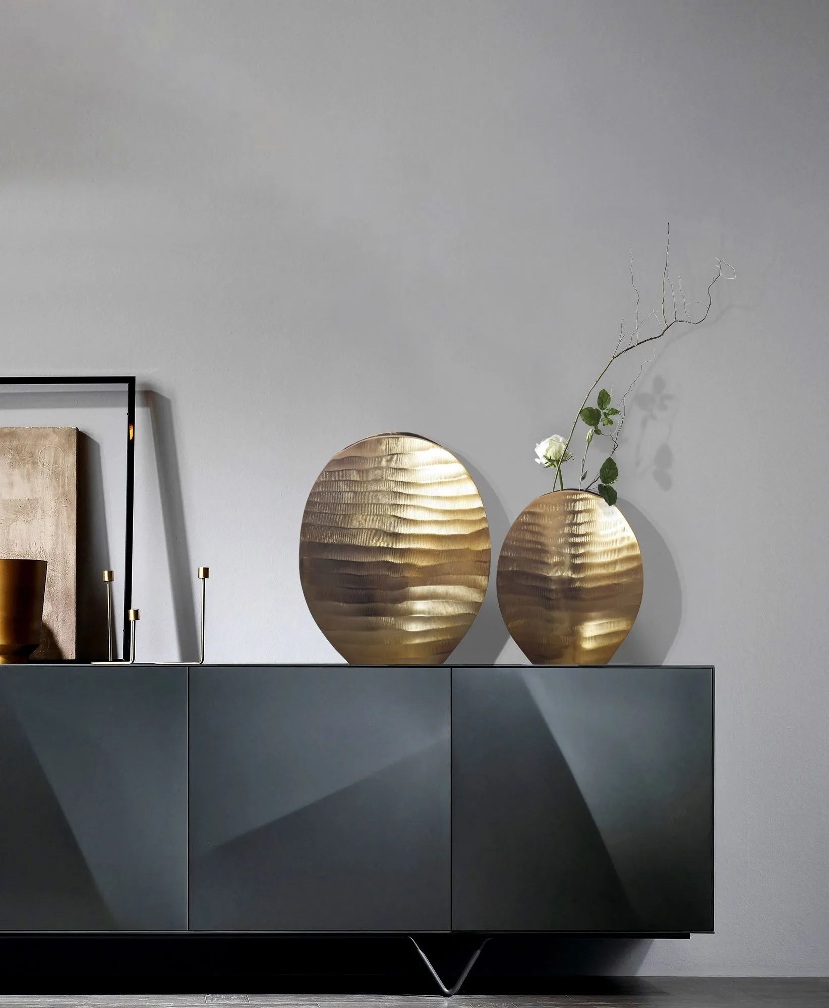Deko Vase 2er Set Aluminium Gold Blumenvase Wellenmuster Modern