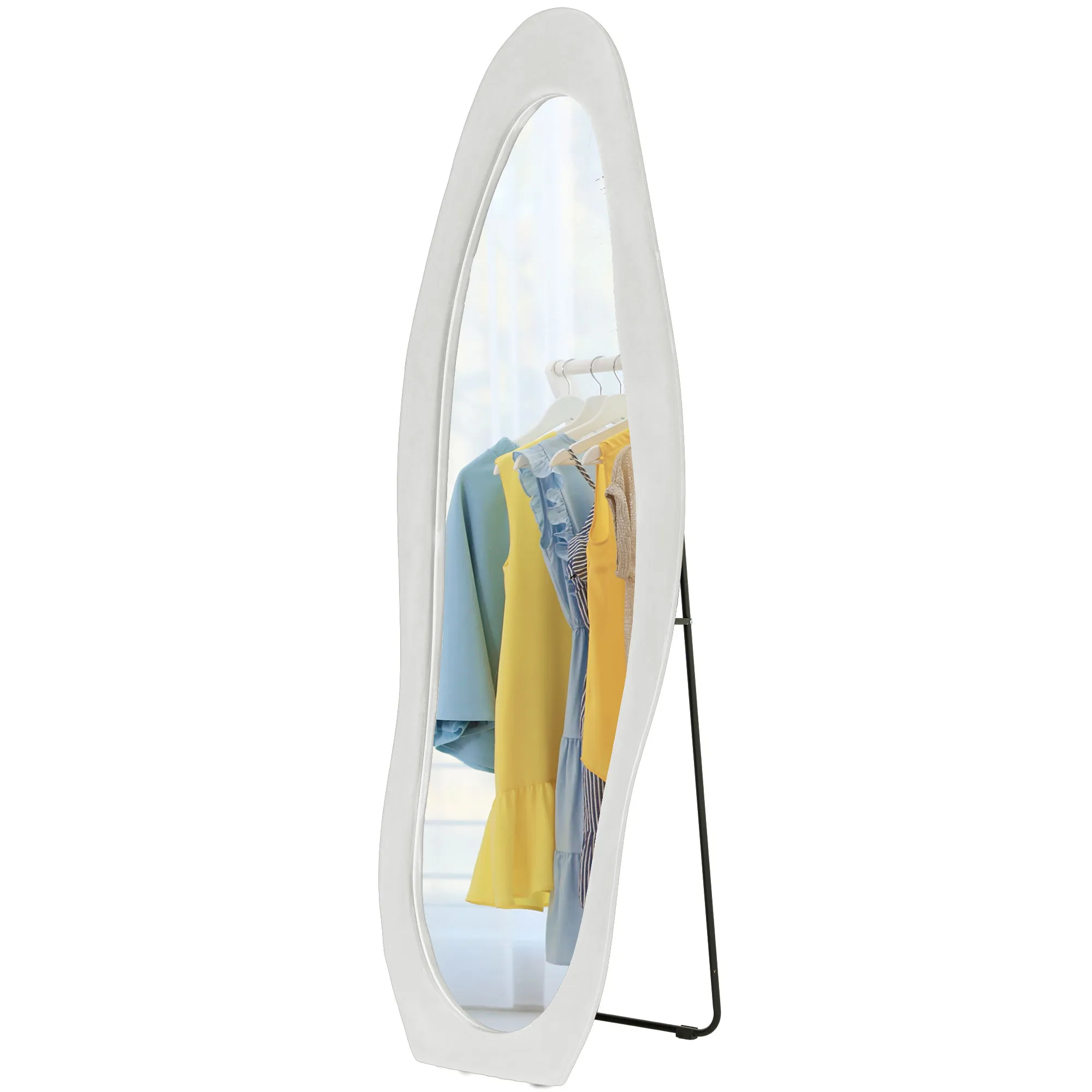 Ganzkörperspiegel, wellige Form, 160 x 50 cm, freistehend, samtartiger Rahmenbezug, Schlafzimmer, Wohnzimmer, Weiß