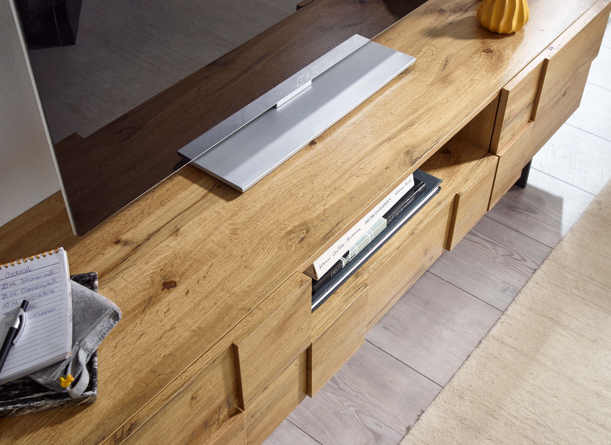 tinkaro TV-Schrank EMMO Holz-Eiche-Dekor TV-Kommode Braun