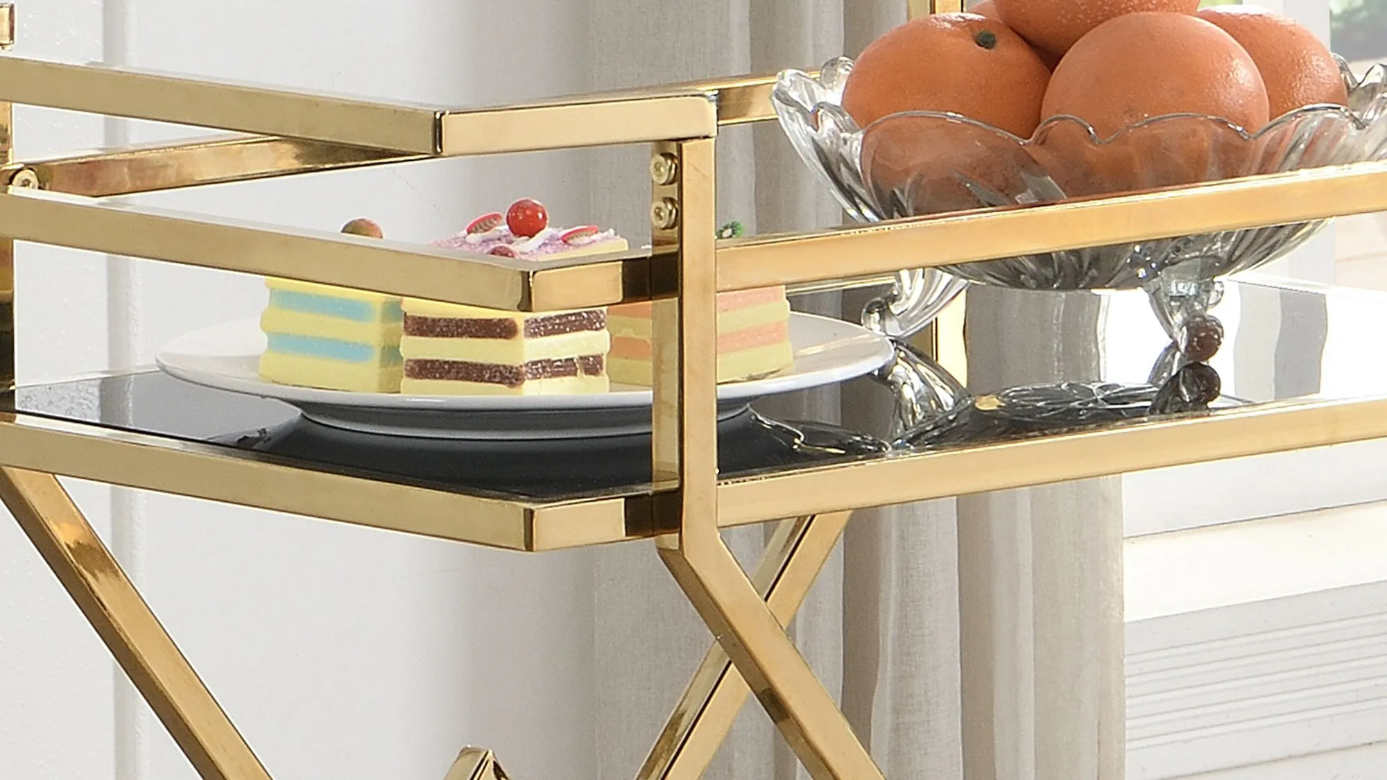 Servierwagen Gold mit Glasablagen 65x80x40 cm