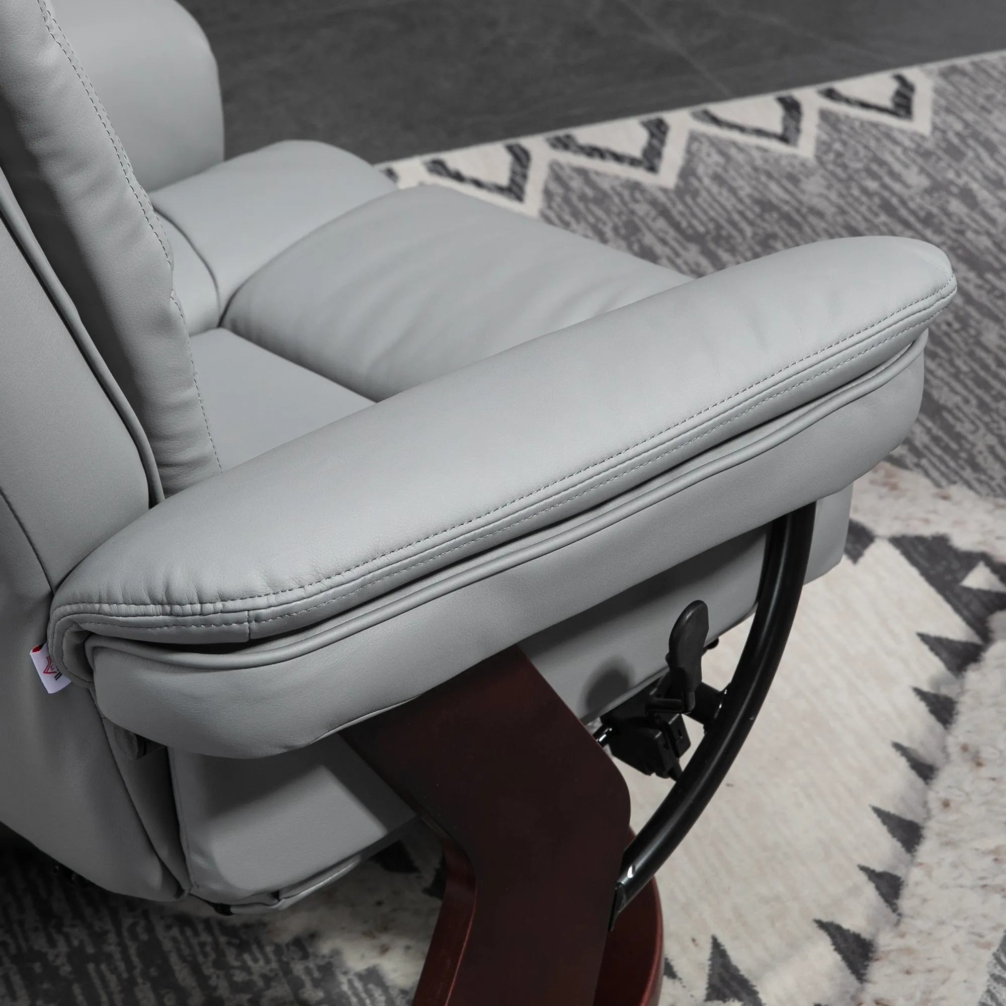 Relaxsessel Grau 85B x 82T x 106H cm mit Hocker