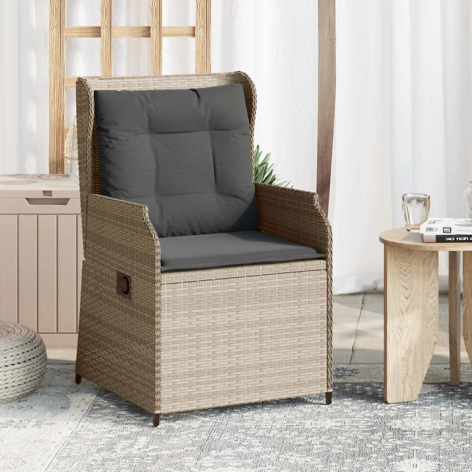 Verstellbare Gartenbank 55x67x95 cm Hellgrau aus Poly-Rattan