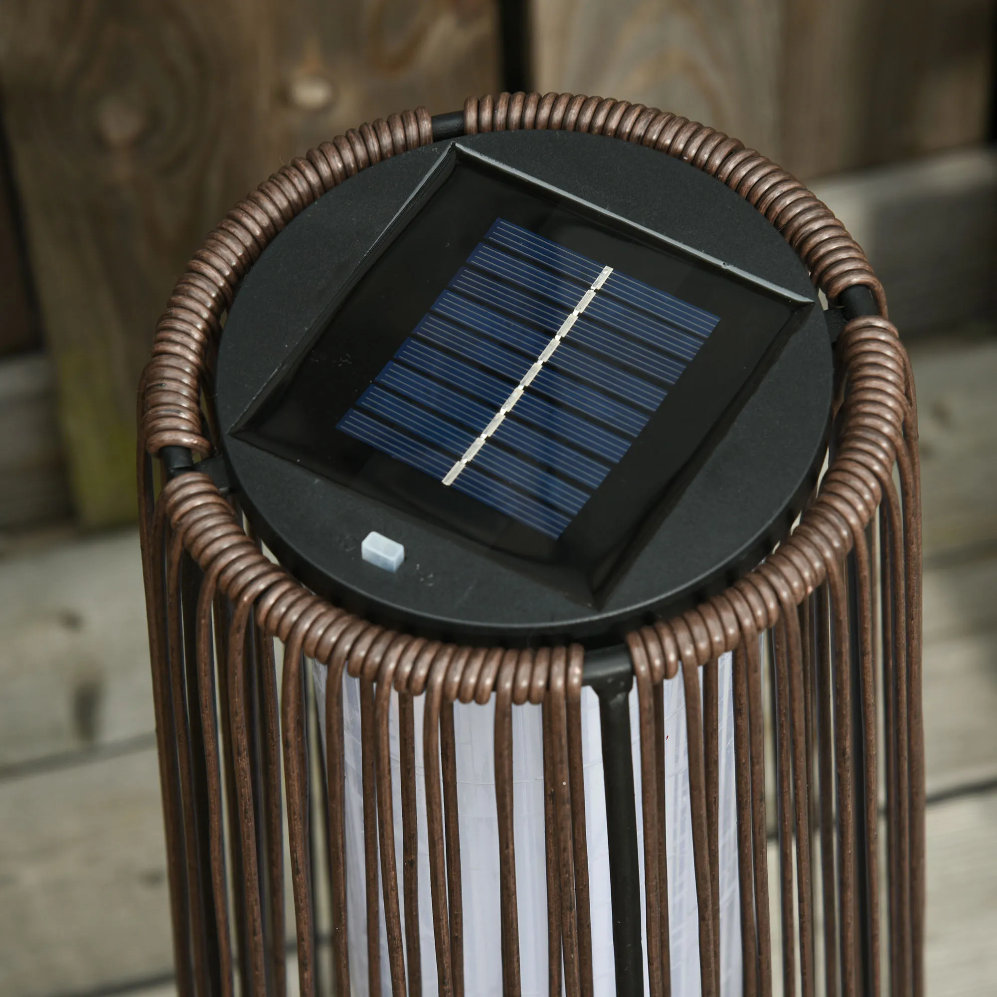 Gartenleuchte Solar Rattanoptik Stahlbraun 21,5 x 61 cm