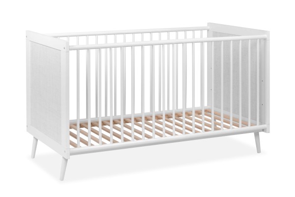 finori Babybett Dili 70 x 140 cm weiß / Dekor Rafia Geflecht weiß